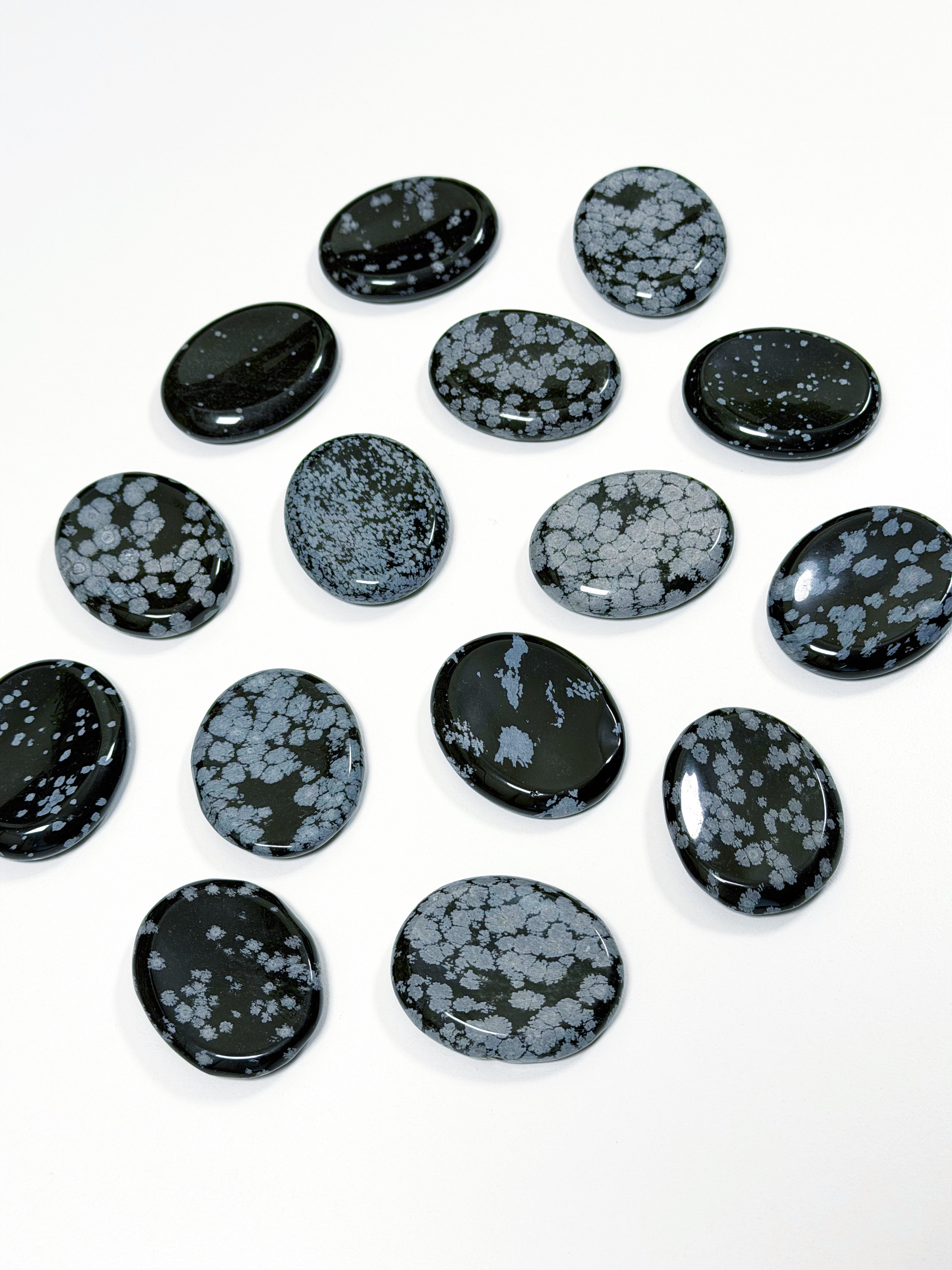 SNOWFLAKE OBSIDIAN THUMBSTONE