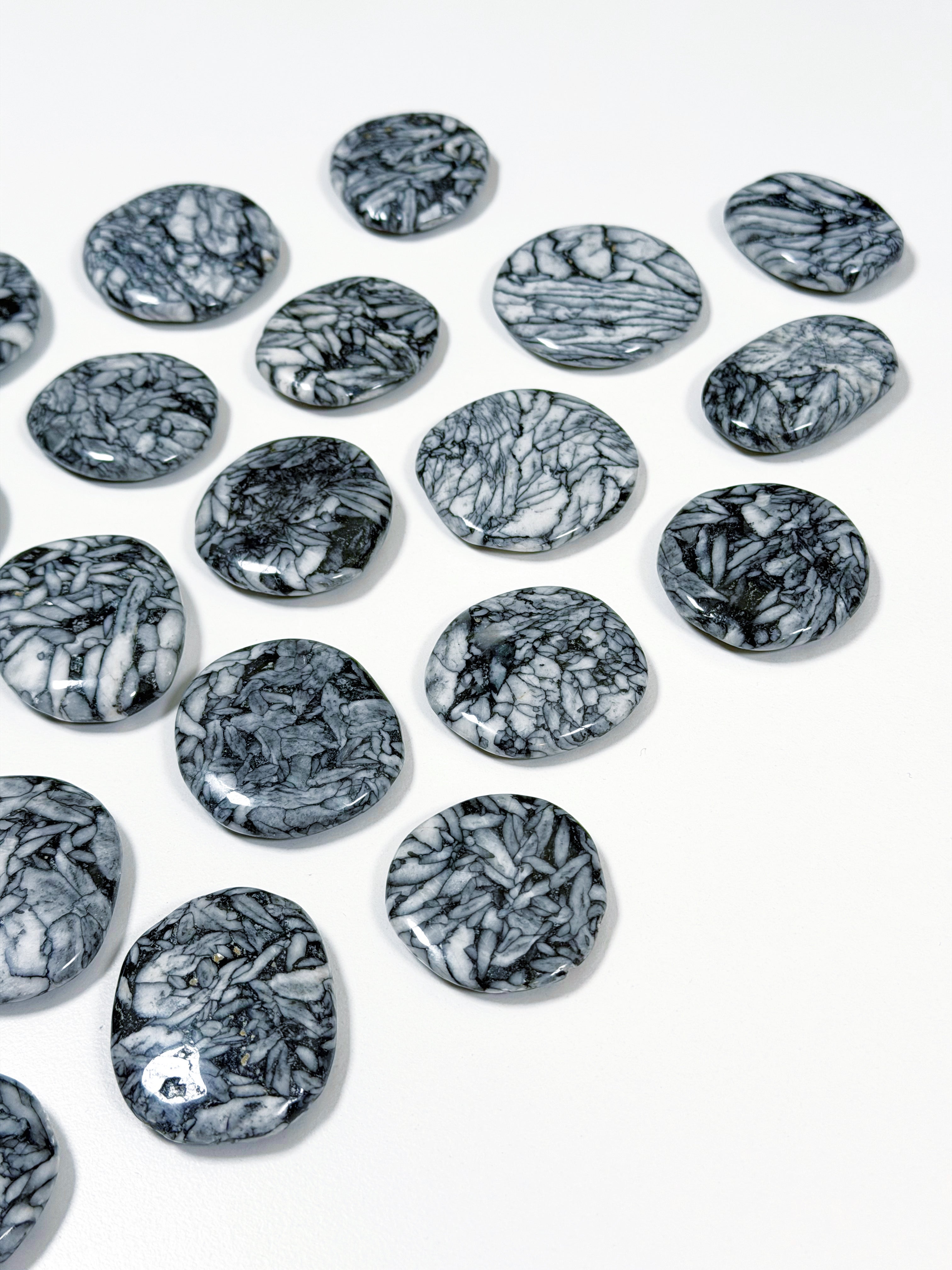 PINOLITE POCKET STONE