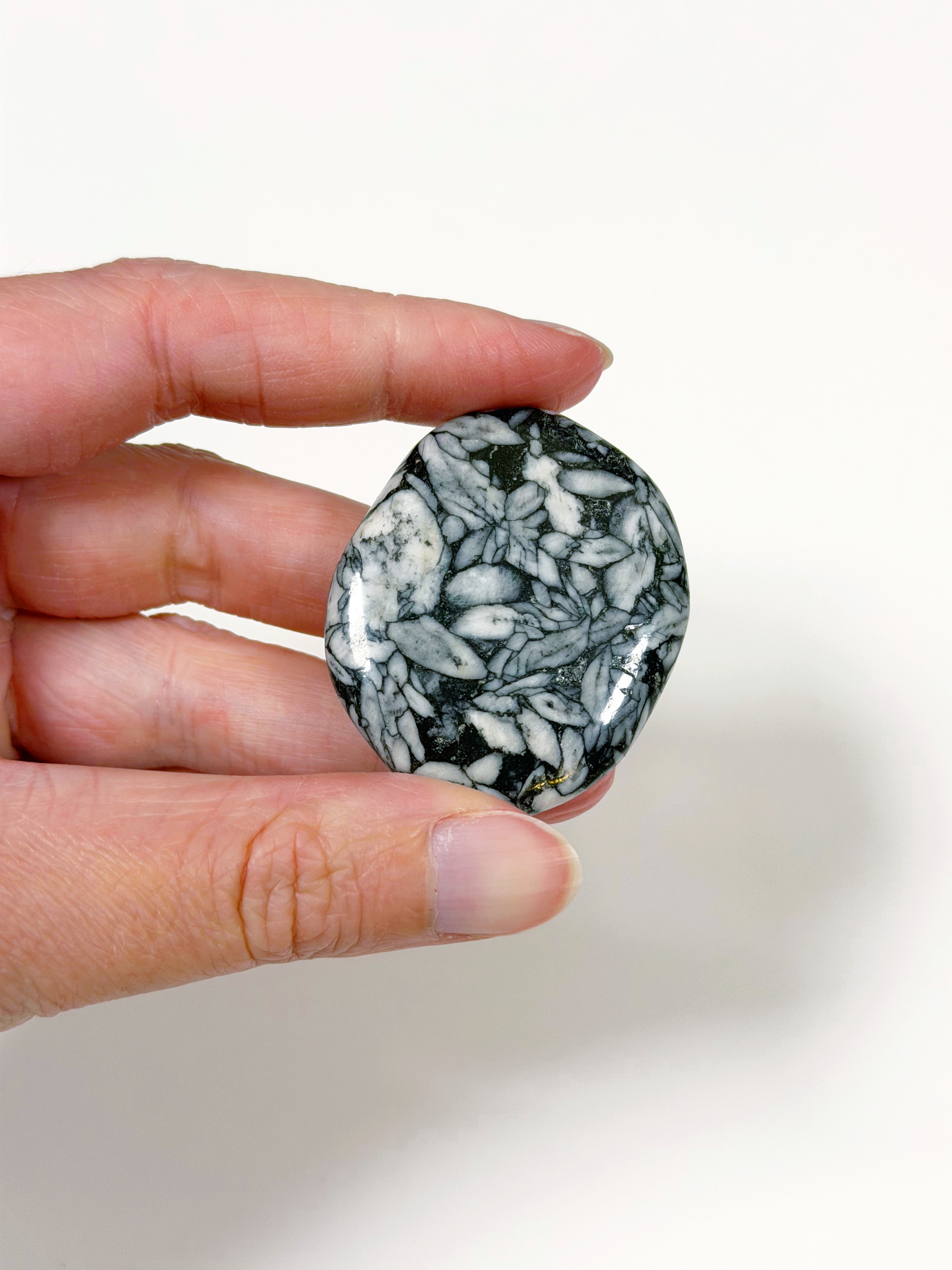 PINOLITE POCKET STONE