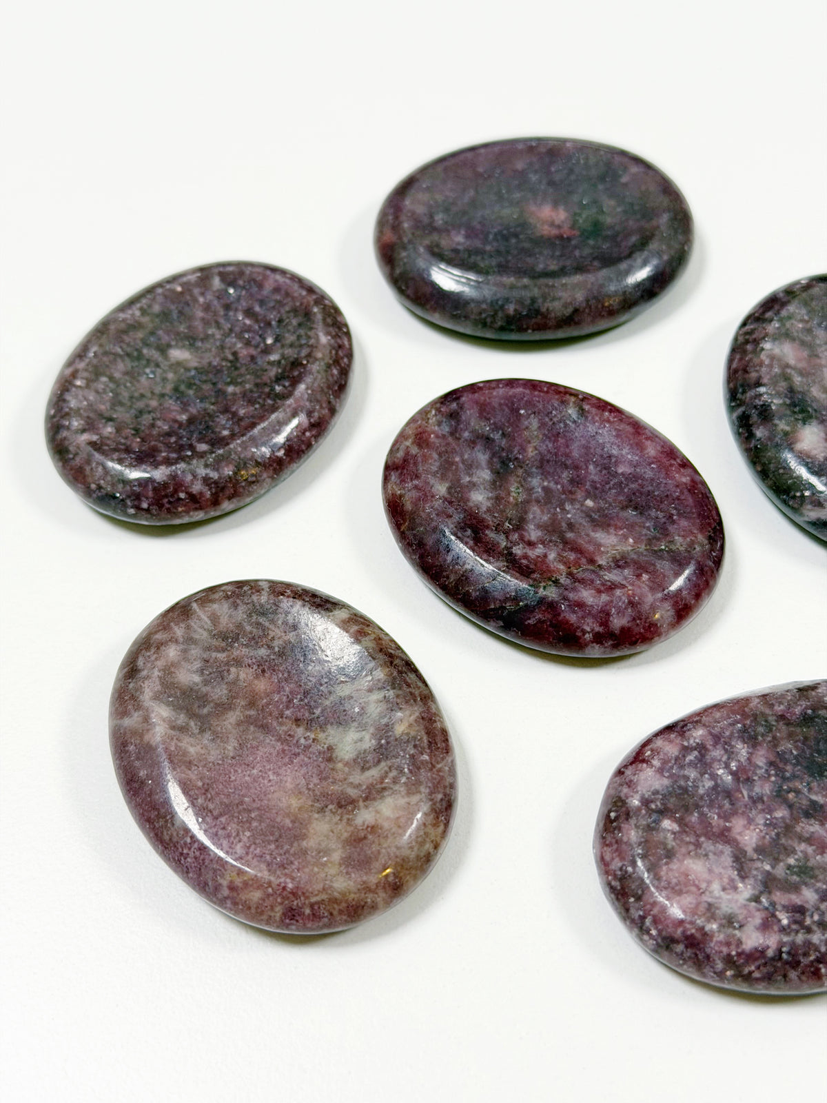 LEPIDOLITE THUMBSTONE