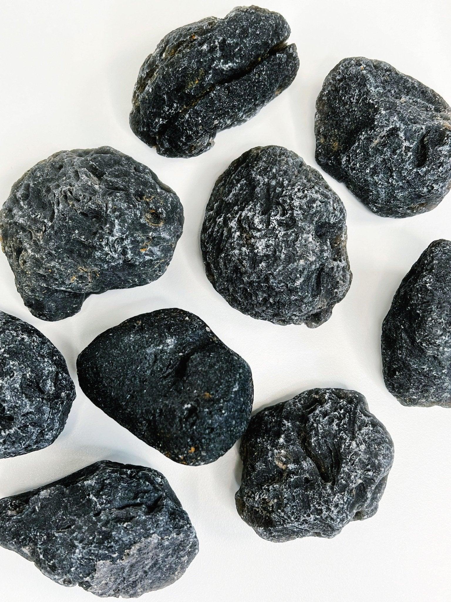 AGNI MANITITE (TEKTITE/PSEUDOTEKTITE) - agni manitite, pseudotektite, tektite - The Mineral Maven