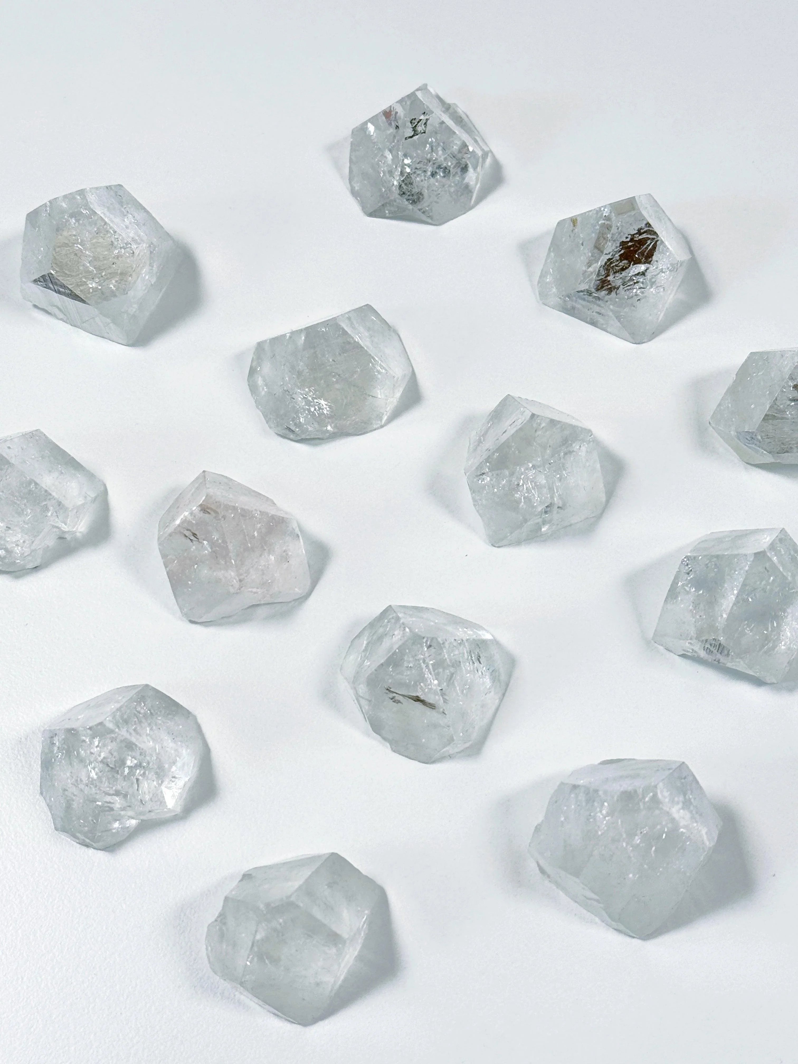 APOPHYLLITE CAP - apophyllite, apophyllite cap, Black Friday sale, crystal grids, gridding, holiday 2023, holiday sale, joy gift bundle, point, raw point, winter collection, winter solstice collection - The Mineral Maven