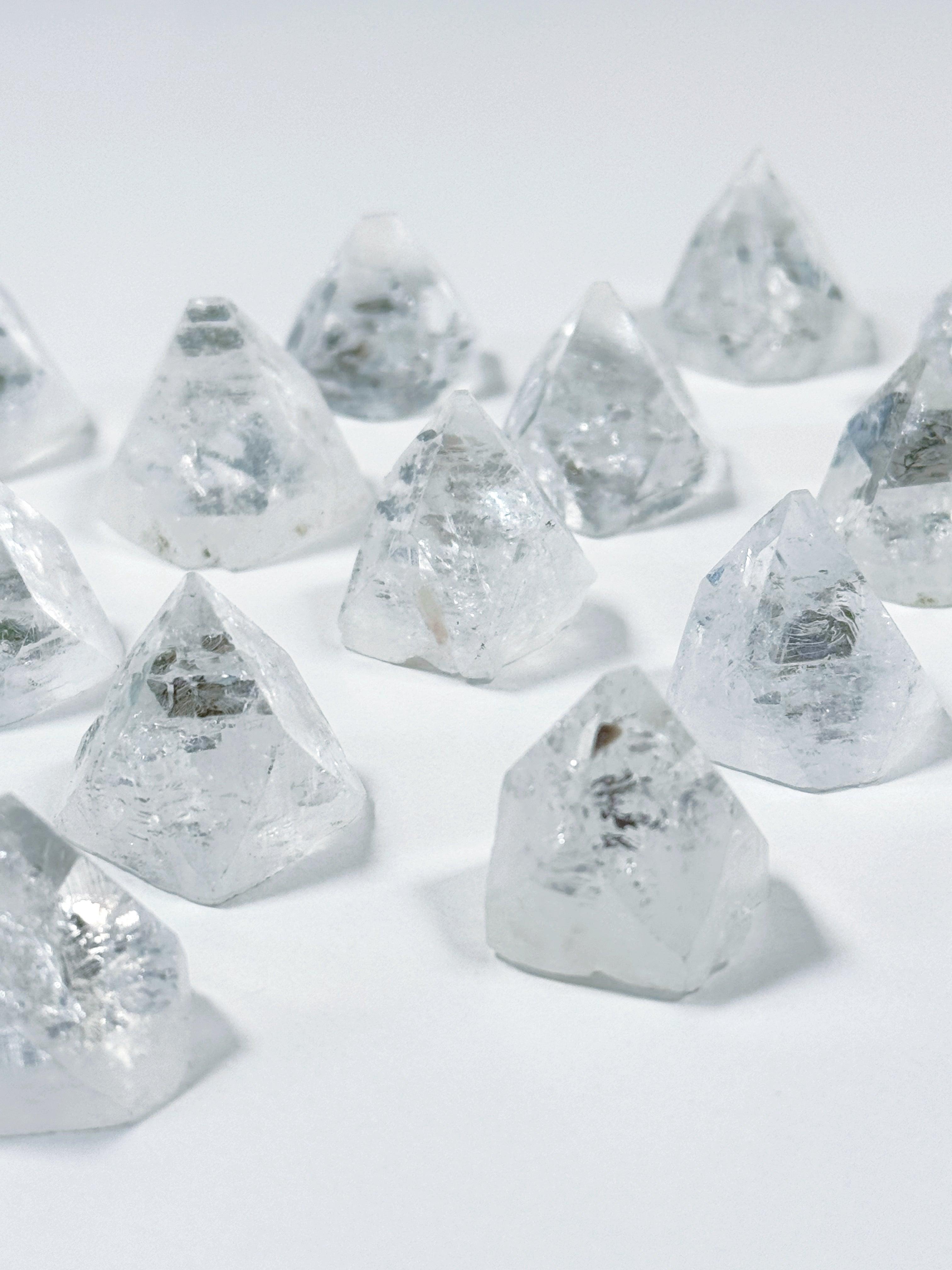 APOPHYLLITE CAP - apophyllite, apophyllite cap, crystal grids, gridding, holiday 2023, holiday sale, joy gift bundle, point, raw point, winter collection, winter solstice collection - The Mineral Maven