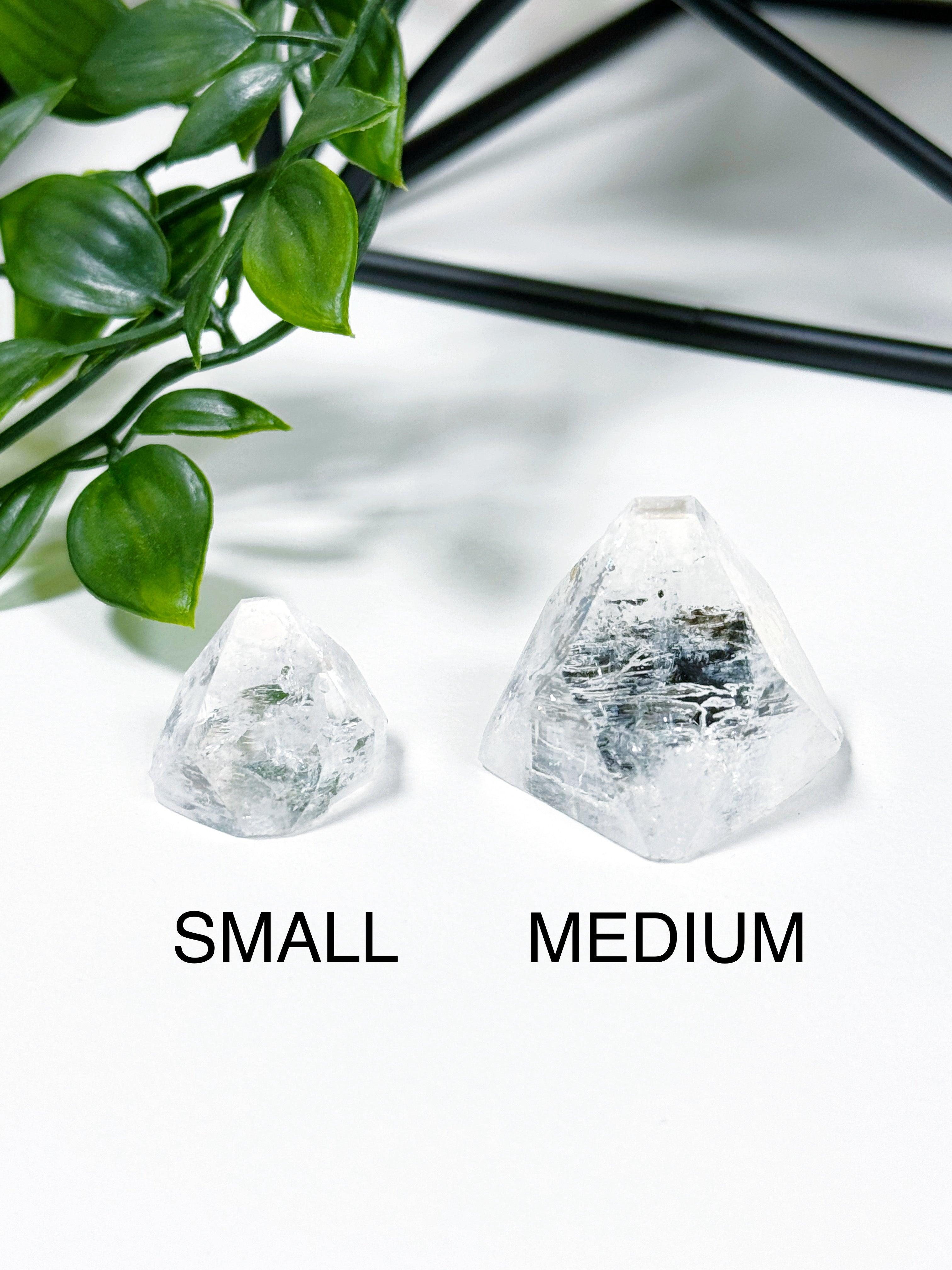 APOPHYLLITE CAP - apophyllite, apophyllite cap, crystal grids, gridding, holiday 2023, holiday sale, joy gift bundle, point, raw point, winter collection, winter solstice collection - The Mineral Maven