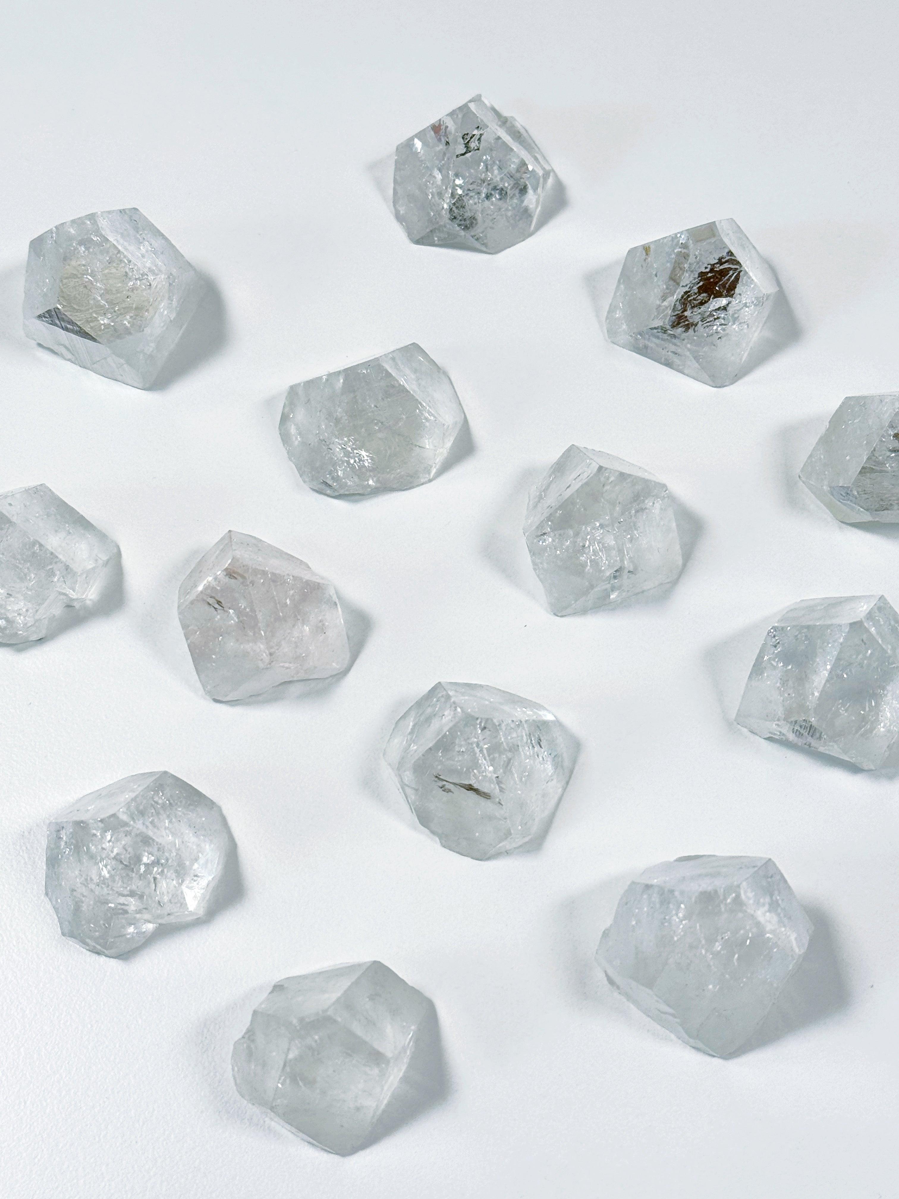 APOPHYLLITE CAP - apophyllite, apophyllite cap, crystal grids, gridding, holiday 2023, holiday sale, joy gift bundle, point, raw point, winter collection, winter solstice collection - The Mineral Maven