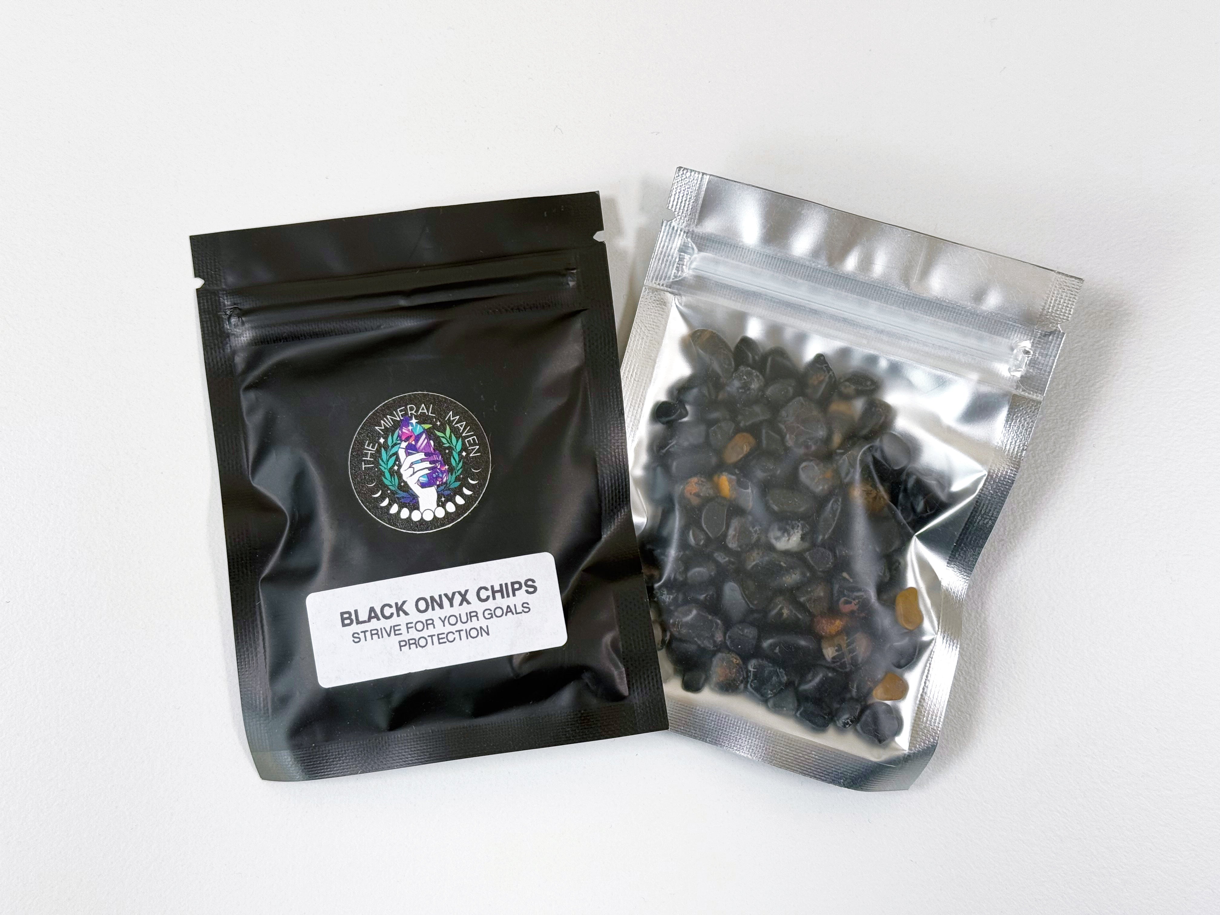 CRYSTAL CHIP BAGGIE - black onyx, black tourmaline, carnelian, chips, crystal chips, crystal grid, crystal grids, energy tool, garnet, green quartz, grid, gridding, prehnite, quartz, rainbow moonstone, white moonstone, white quartz - The Mineral Maven