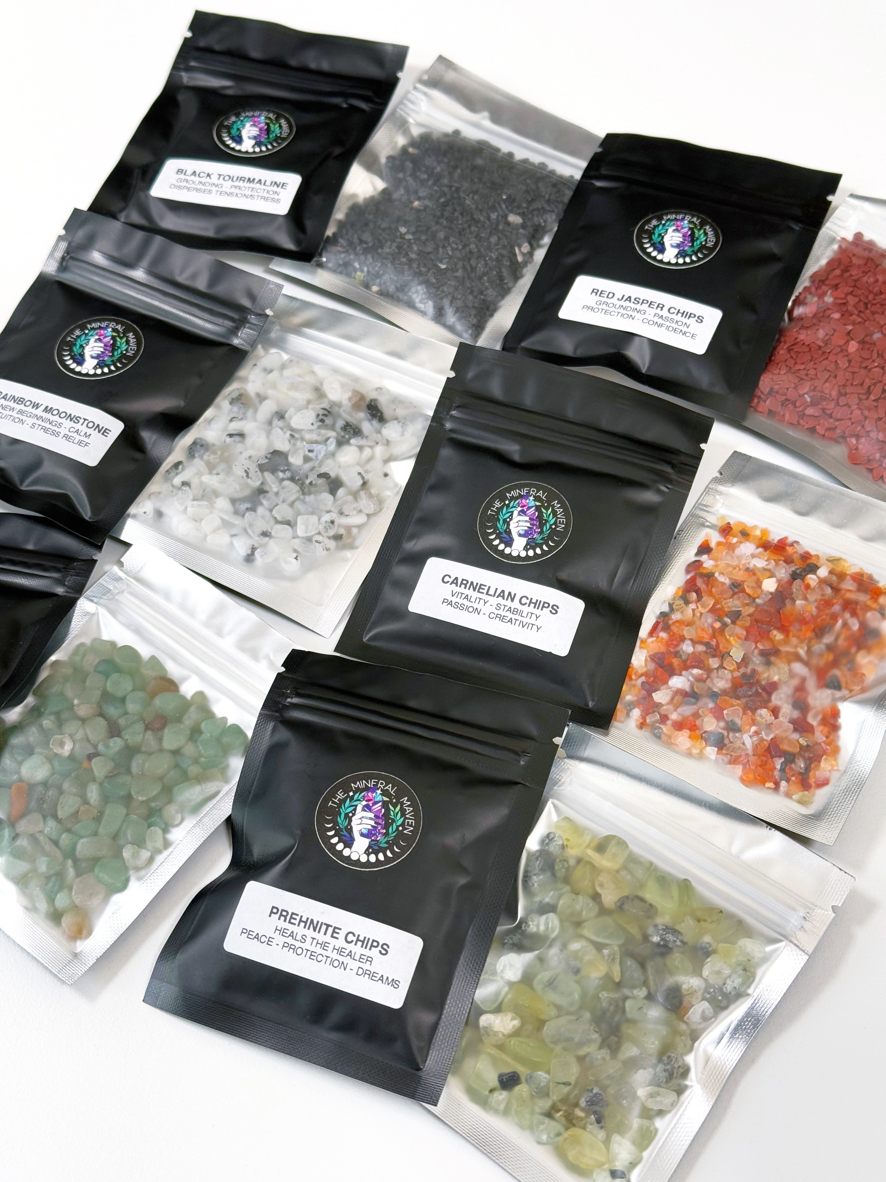 CRYSTAL CHIP BAGGIE - black onyx, black tourmaline, carnelian, chips, crystal chips, crystal grid, crystal grids, energy tool, garnet, green quartz, grid, gridding, prehnite, quartz, rainbow moonstone, white moonstone, white quartz - The Mineral Maven