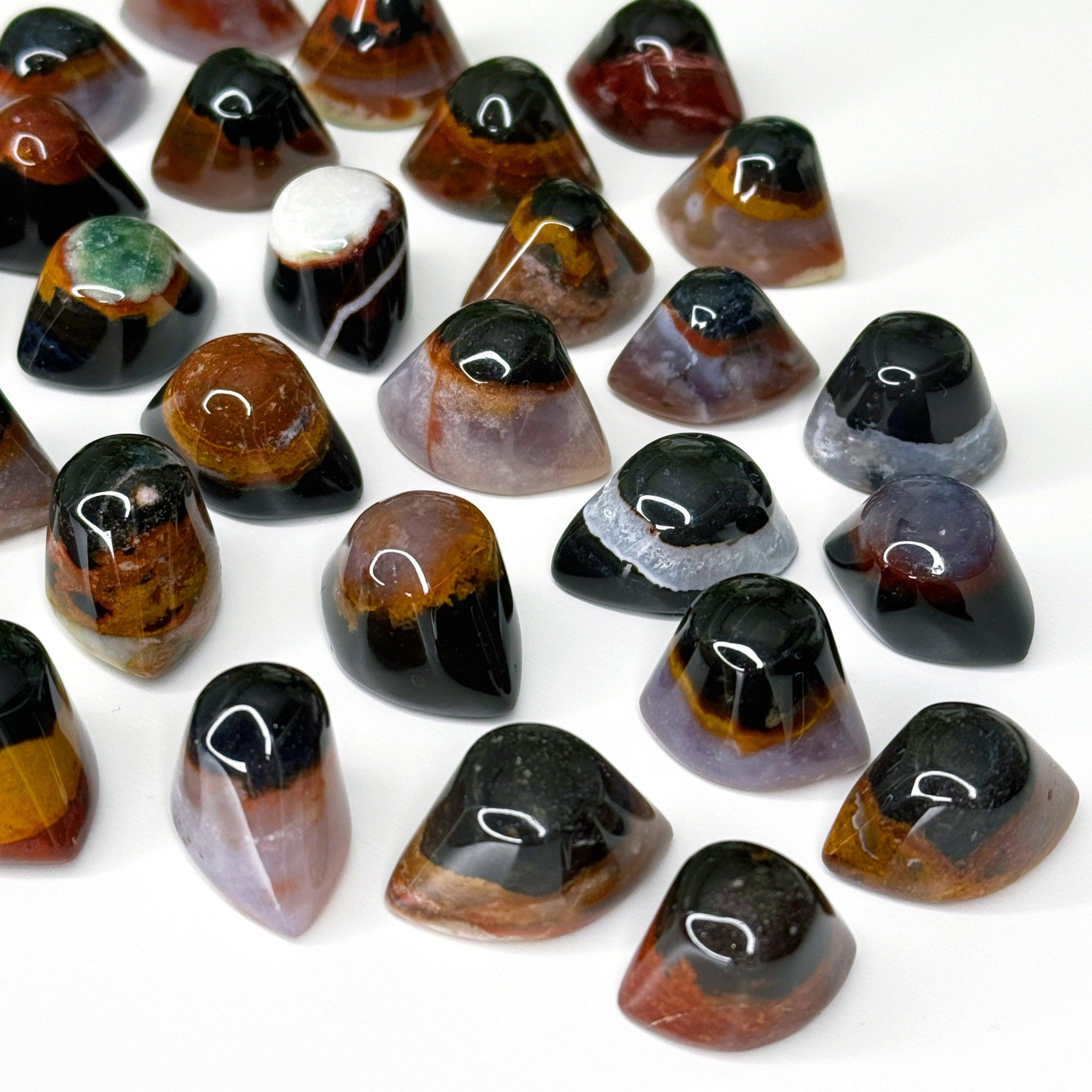 "CYCLOPS SARDONYX" BANDED AGATE - agate, banded agate, bulk, cyclops sardonyx, leo season, pocket crystal, pocket crystals, pocket stone, protection gift bundle, recently added, sardonyx, Scorpio Season - The Mineral Maven