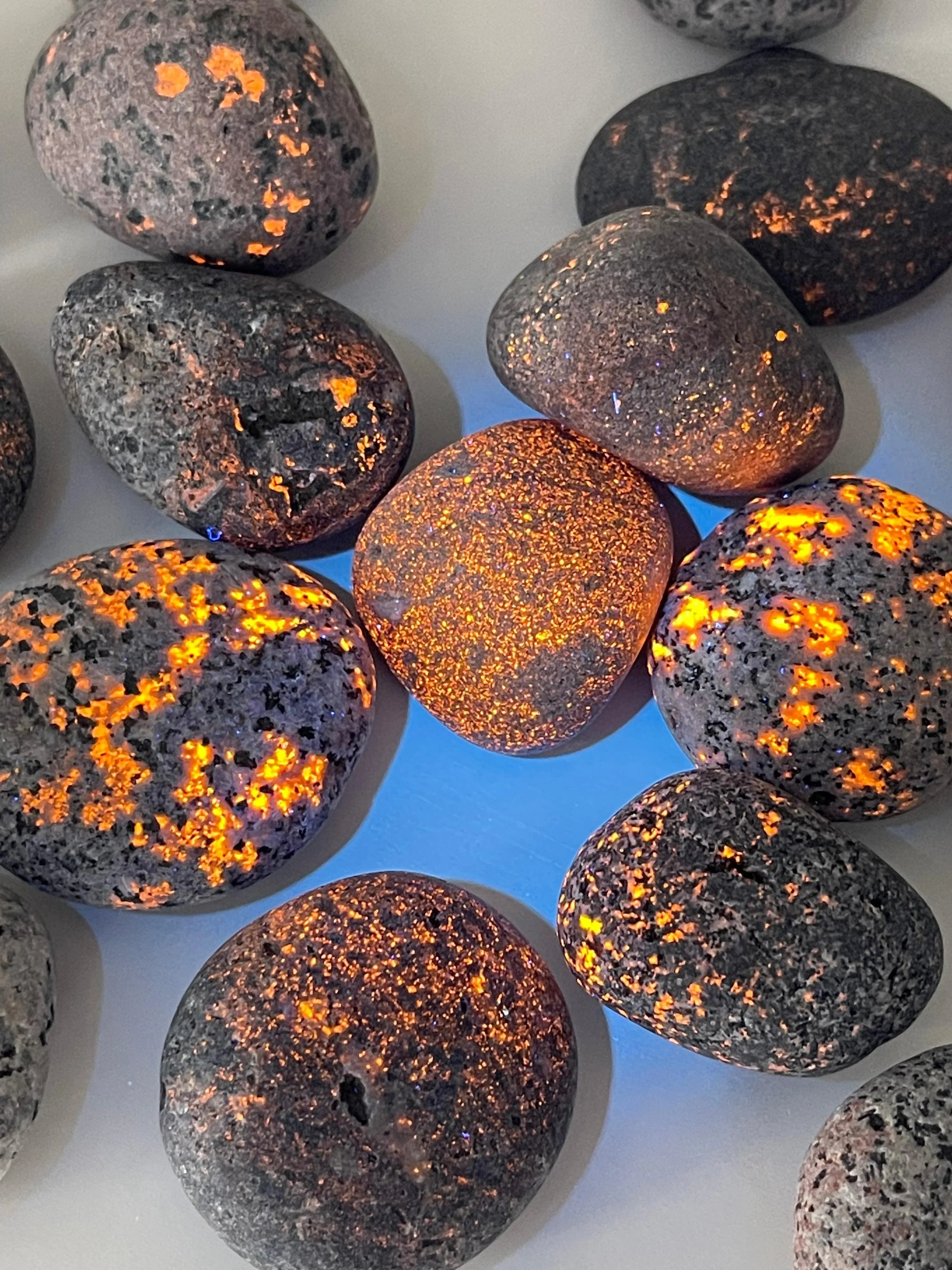 LAKE SUPERIOR &quot;FIRELITE&quot; UV STONE - Black Friday sale, emberlite, firelite, lake superior, pocket crystal, tumble, uv fluorescent, yooperlite - The Mineral Maven