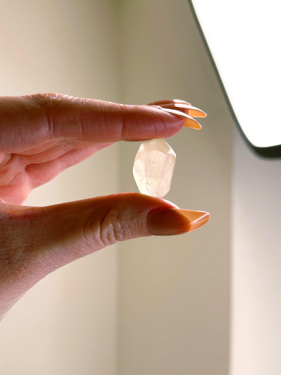 LIBYAN DESERT GLASS 7 - libyan desert glass, new year new crystals, tektite - The Mineral Maven