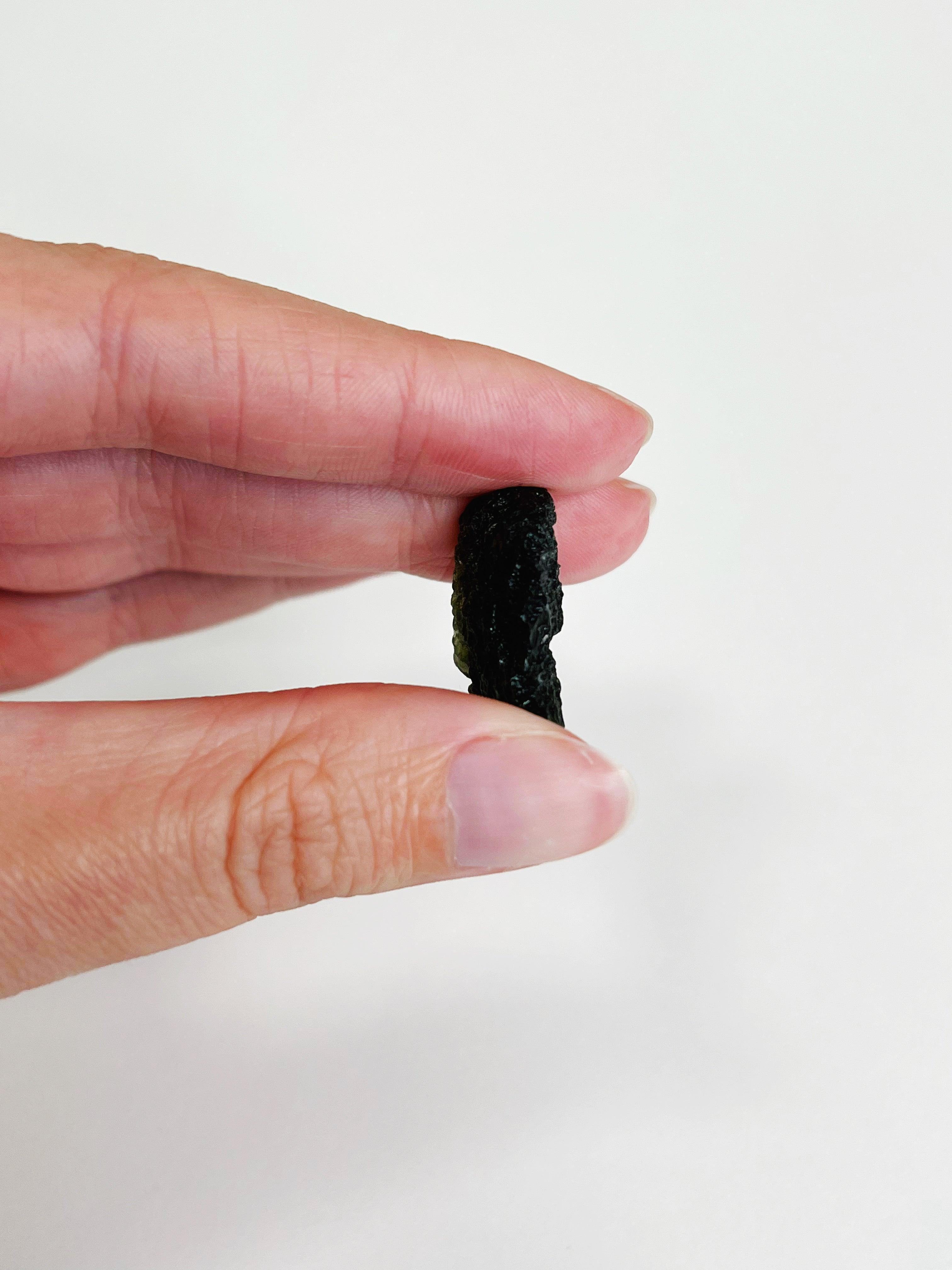 MOLDAVITE 1 - moldavite, tektite - The Mineral Maven