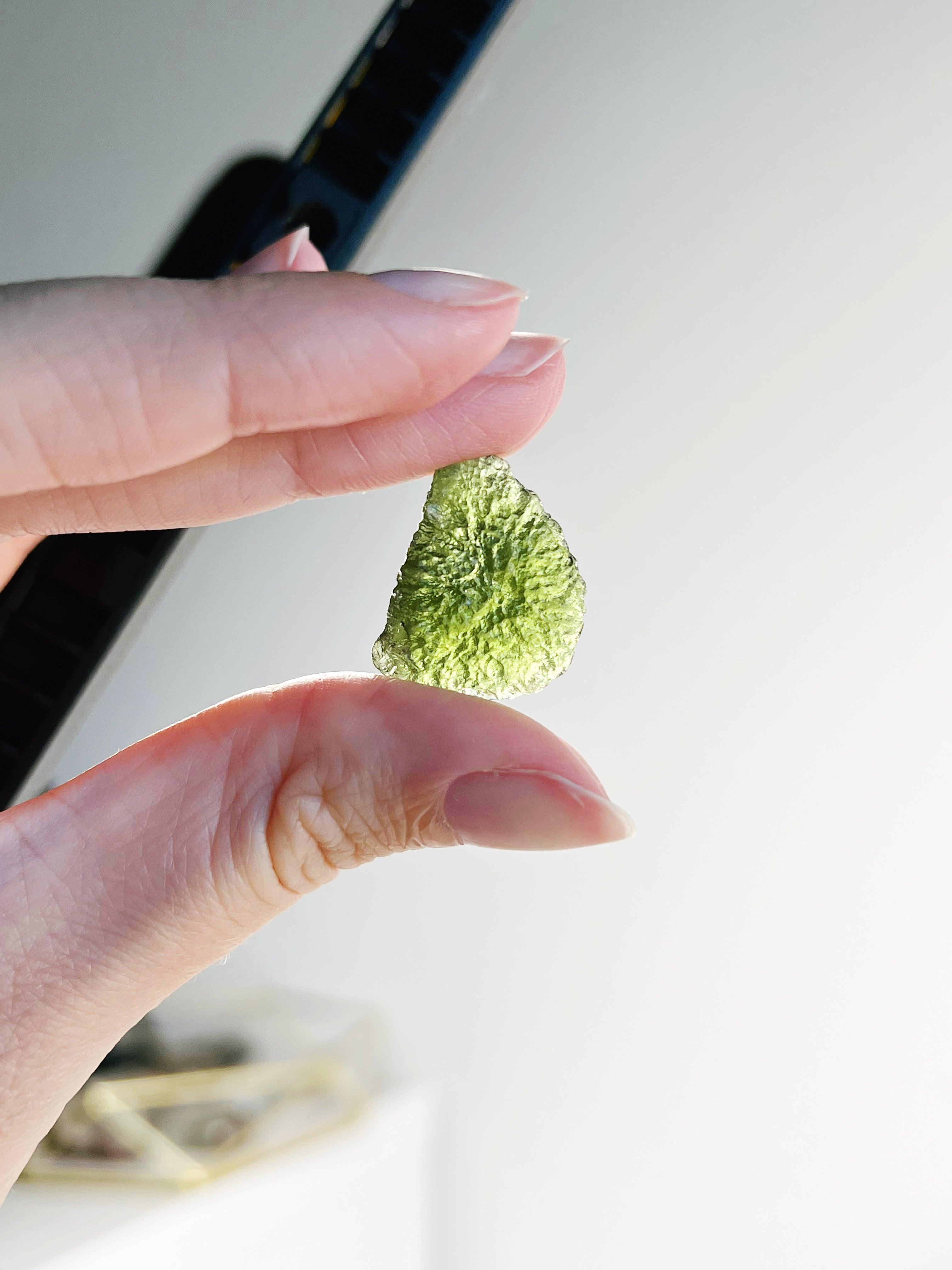 MOLDAVITE 2 - moldavite, tektite - The Mineral Maven