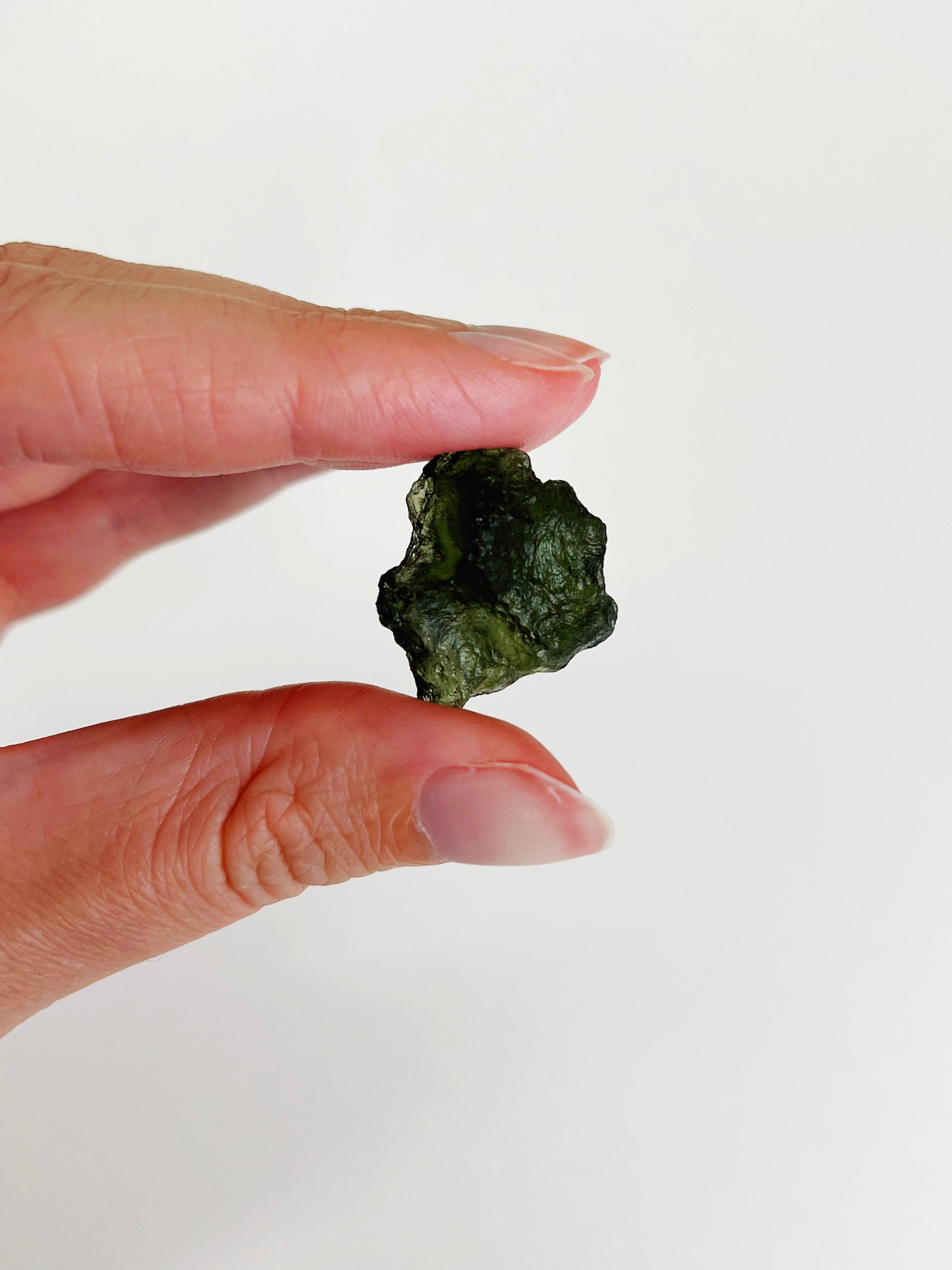 MOLDAVITE 4 - moldavite, tektite - The Mineral Maven