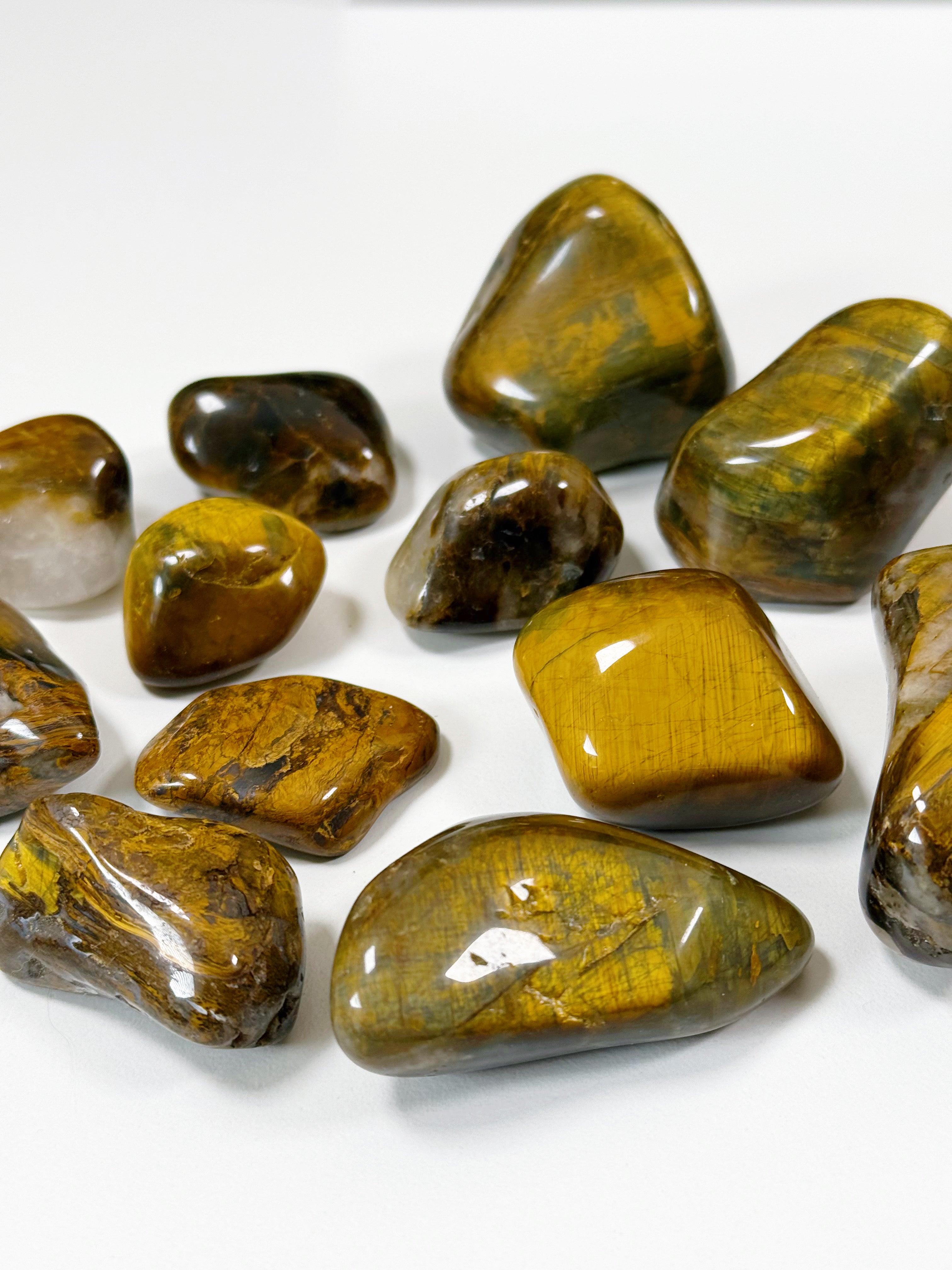 NELLITE TUMBLE - crystals for beginners, leo, Nellie, nellite, pietersite, pocket crystal, pocket crystals, pocket stone, tigers eye, tucson mini drop, tumble - The Mineral Maven