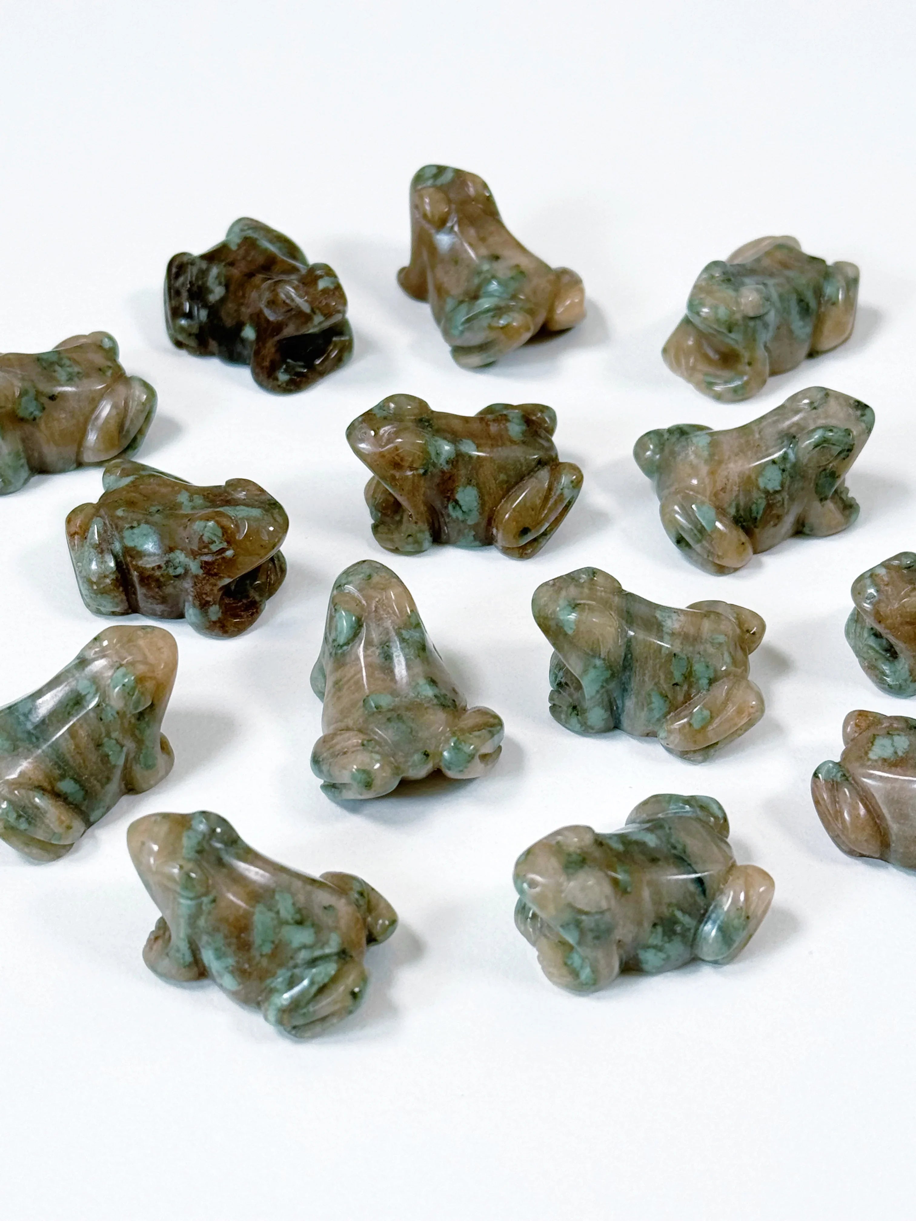 NUNDOORITE MINI FROG - crystal critter, crystal frog, frog, mini frog, nundoorite - The Mineral Maven