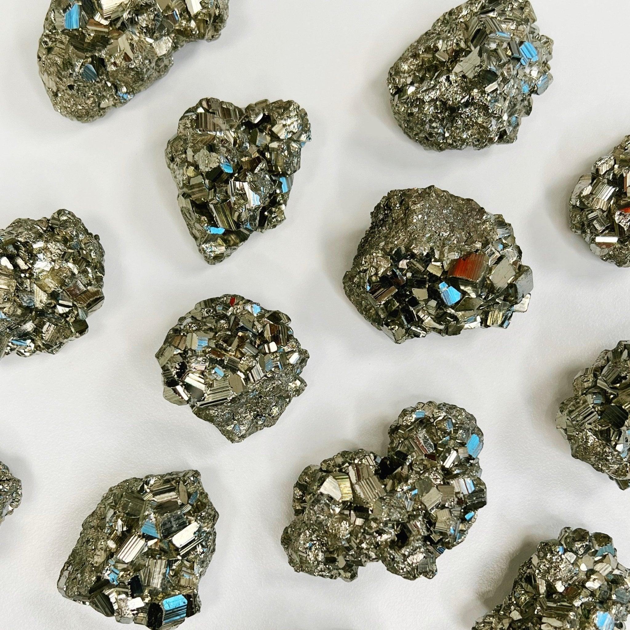 POCKET CHISPA RESALTADA PYRITE - 2025 vibes, 33 bday, abundance gift bundle, aries, Black Friday sale, career, crystals for beginners, end of year sale, good luck + abundance, holiday sale, Leo szn, new year sale, peruvian pyrite, pocket crystal, pyrite - The Mineral Maven