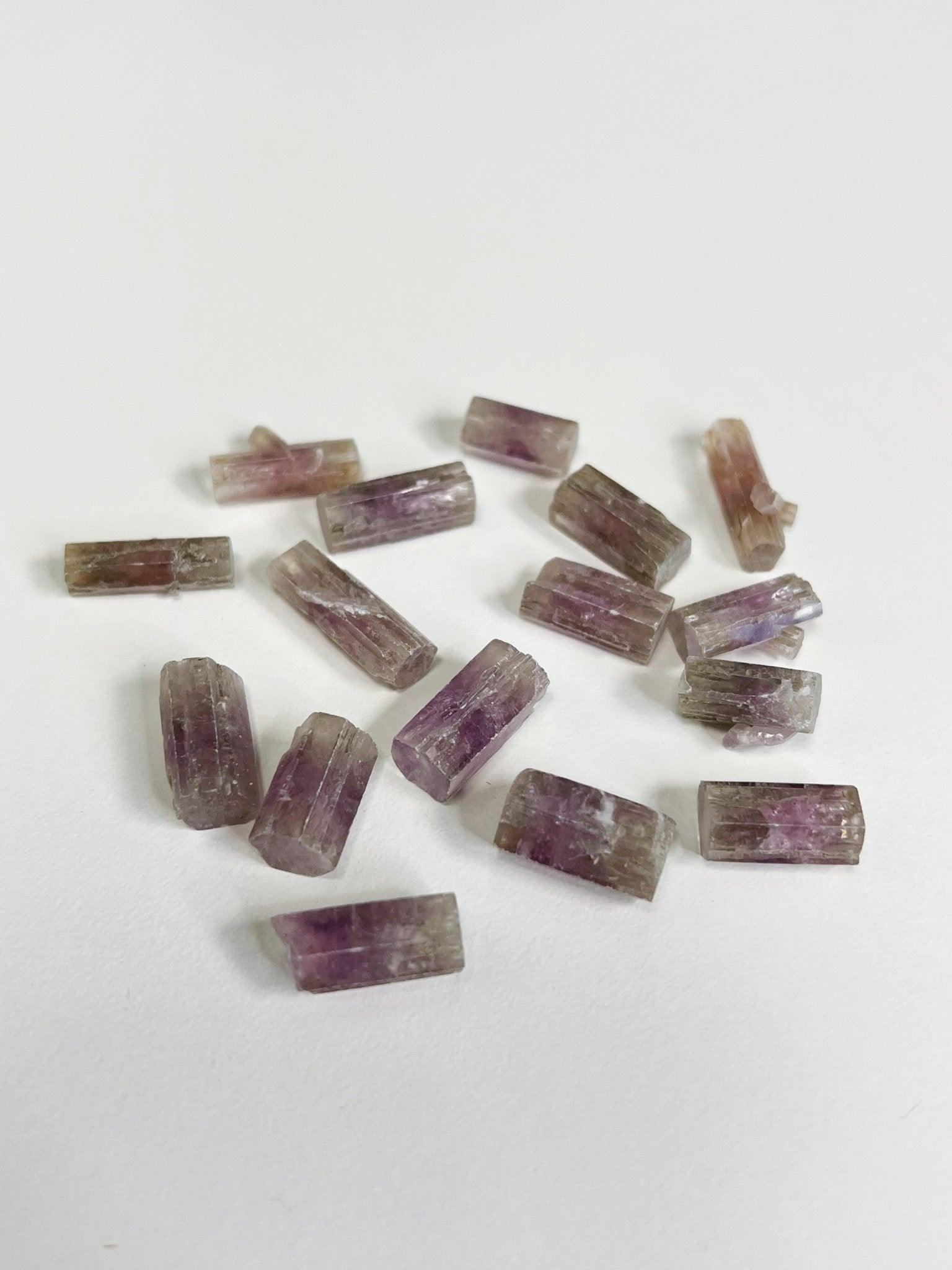PURPLE TWINNED SPANISH ARAGONITE - SINGLE CRYSTAL - 33 bday, 444 sale, aragonite, end of year sale, holiday sale, new year sale, pocket crystal, pocket stone, purple aragonite, raw crystal, raw stone, rough crystal, Rough Stone - The Mineral Maven